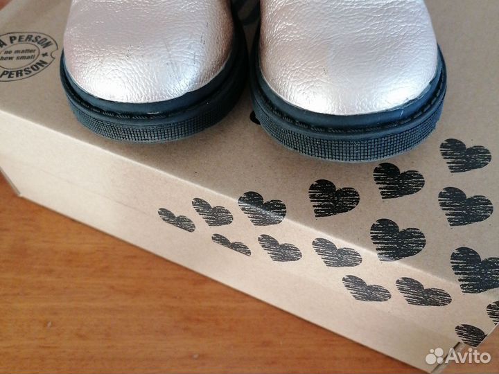 Ботинки для девочки 29р