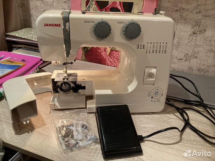 Швейная машина janome