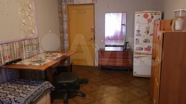 Комната 20 м² в 4-к., 1/5 эт.