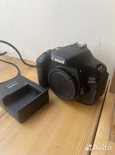 Фотоаппарат Canon 600d body(тушка)