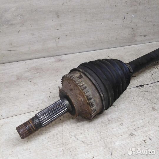 Полуось правая привод Renault Clio II