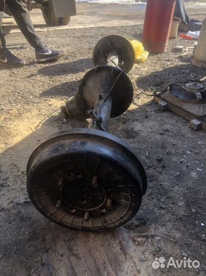 Задний мост на Газ 24