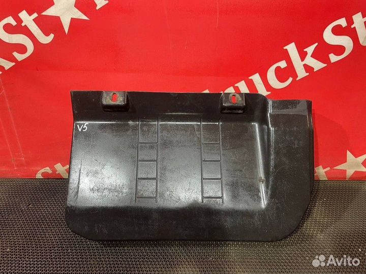 Крышка ящика акб нижняя Volvo FH, Volvo FM