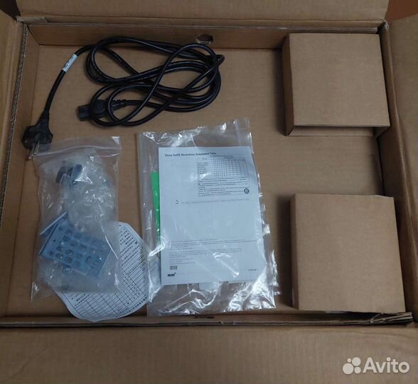 Коммутатор Cisco WS-C2960