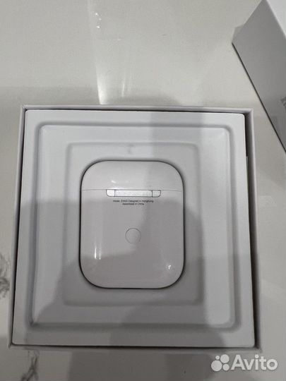Airpods 2