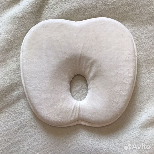 Ортопедическая подушка для новорожденных