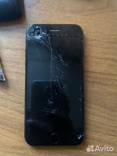 Запчасти на iPhone 7