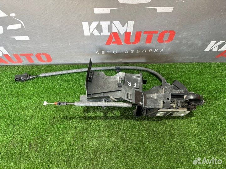 Замок двери передний правый Ford Focus 3 седан