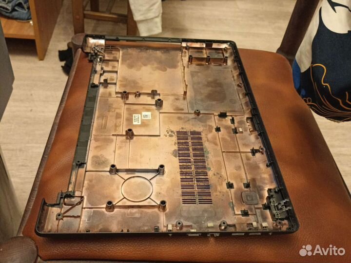 Поддон ideapad 110 15ibr