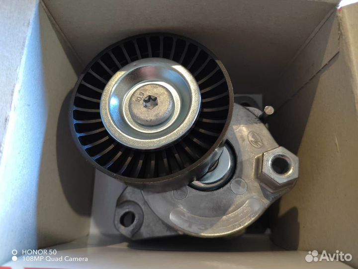 Натяжитель ремня mercedesbenz viano(639) /W203/W20