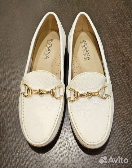 Лоферы женские