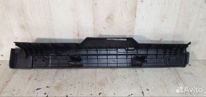 Обшивка багажника задняя правая Porsche Macan Gts