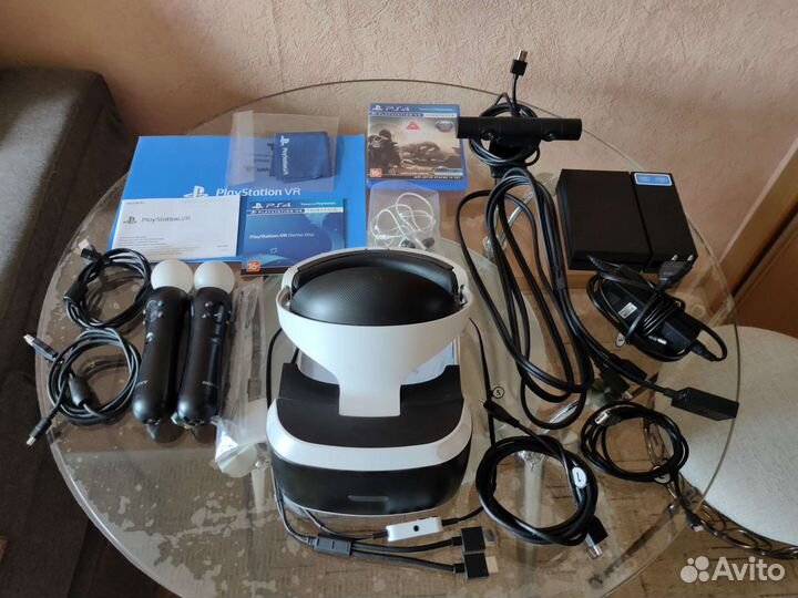 Sony playstation 4 pro 1tb с гарнитурой VR
