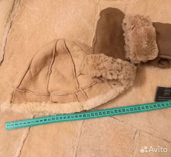 Варежки на овчине и шапочка Уругвай пакетом