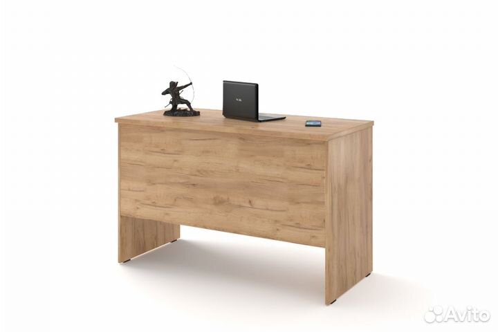 Стол письменный 