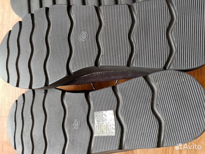 Обувь новая