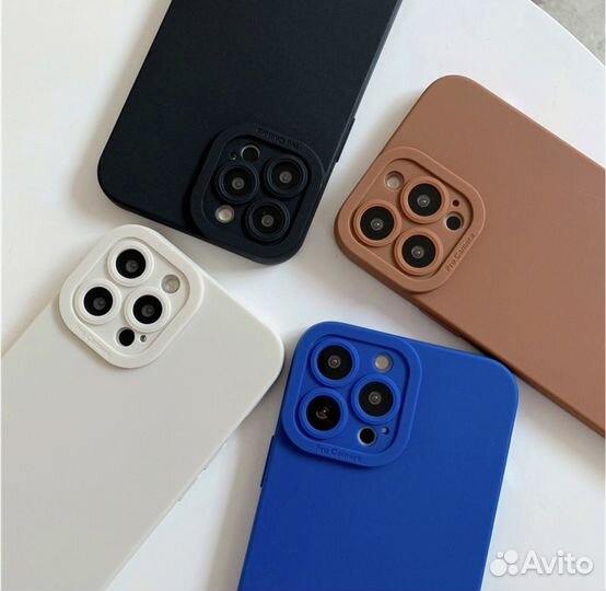 Чехол на iPhone 12