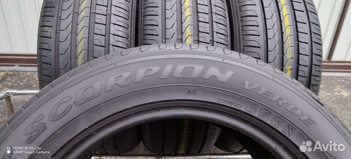 Pirelli Scorpion Verde 235/55 R17