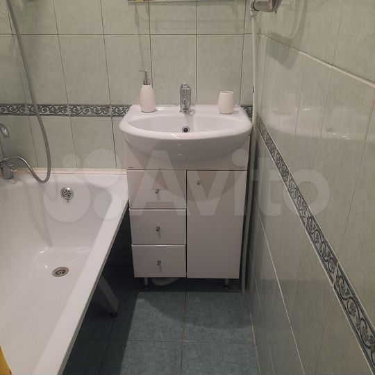 2-к. квартира, 44 м², 1/5 эт.