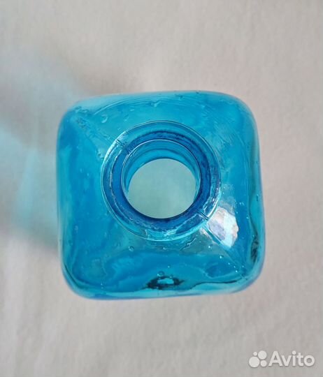 Ваза для цветов цветное стекло интерьерная