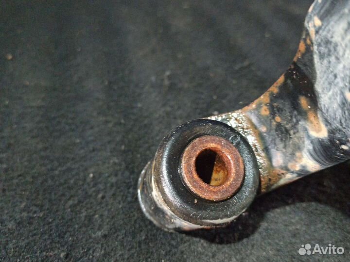 Рычаг передний левый lancer X