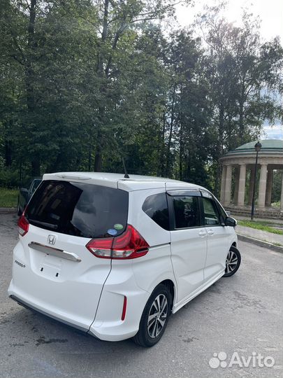 Honda Freed+ 1.5 CVT, 2017, 108 000 км