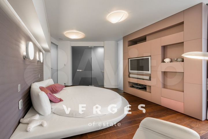 6-к. квартира, 281 м², 30/37 эт.