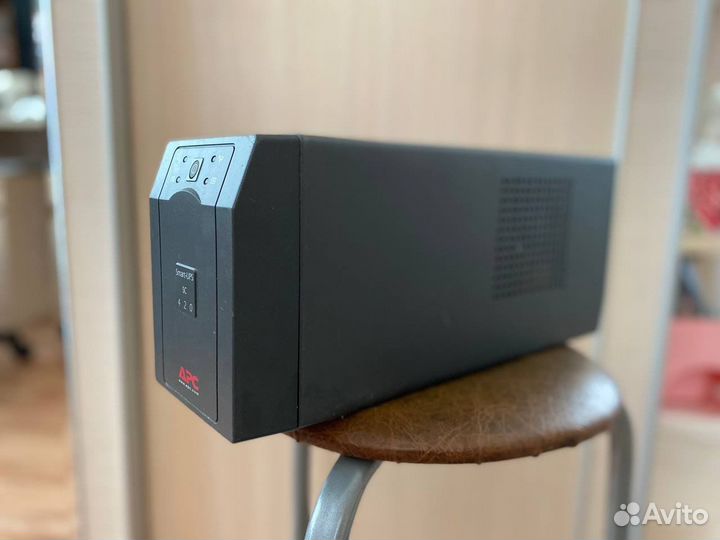 APC Smart-UPS 620VA SC620I