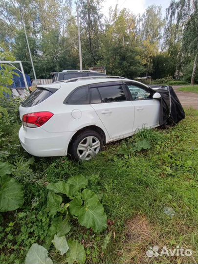 Chevrolet Cruze 1.6 МТ, 2013, битый, 240 000 км