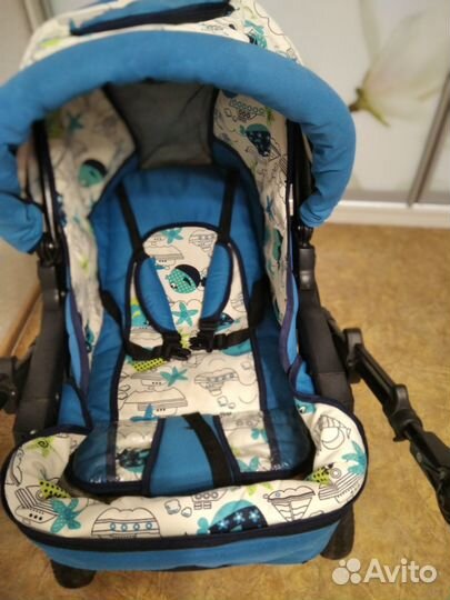 Детская коляска