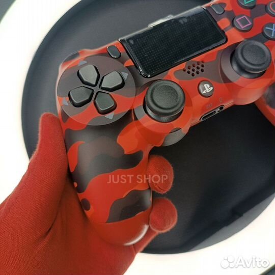 Геймпад Sony Dualshock 4 (Красный камуфляж)