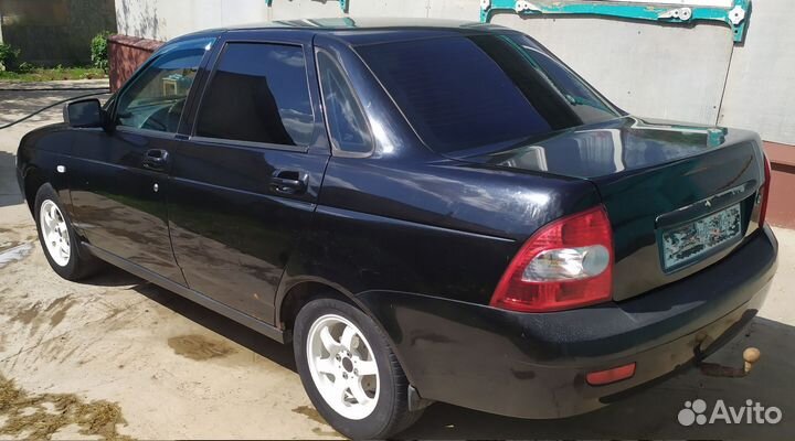 LADA Priora 1.6 МТ, 2010, 180 000 км