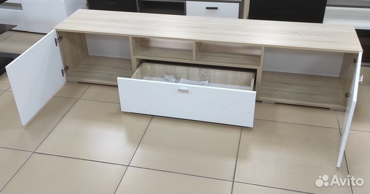Тумба под тв. Тумба белая