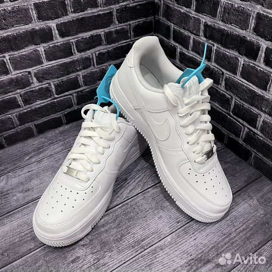 Кроссовки Nike Air Force 1 Triple White Оригинал