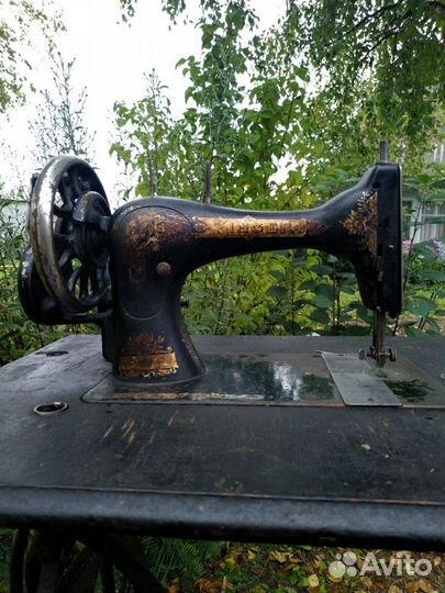 Singer patented 1886 (1903)