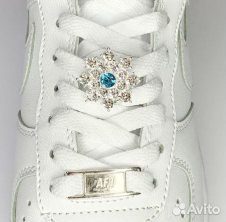 Украшение для кроссовок