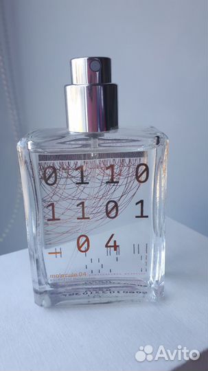 Escentric molecules 04 обмен