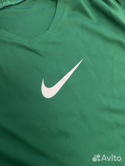 Спортивный лонгслив nike dri fit