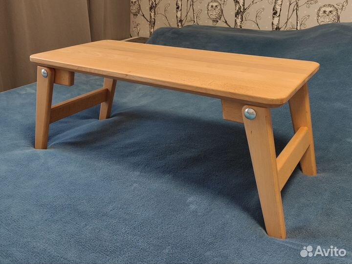 Столик для ноутбука