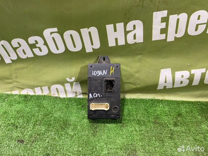 Блок комфорта Renault Logan
