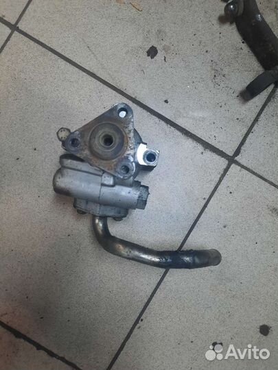 Daewoo Nexia 8-16кл. Насос гур