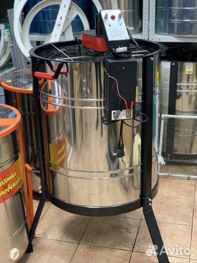 Инвентарь и оборудование для пчеловодства