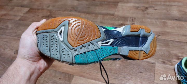 Кроссовки Mizuno Wave Tornado X2