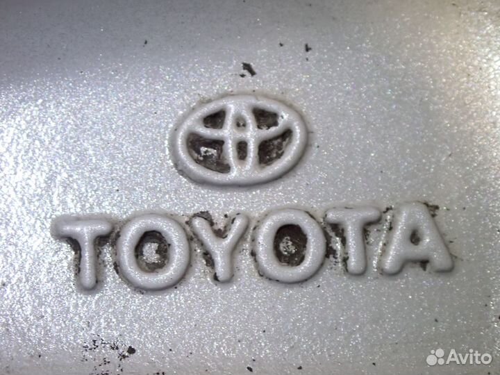 Два оригинальных диска R16 Toyota Corolla