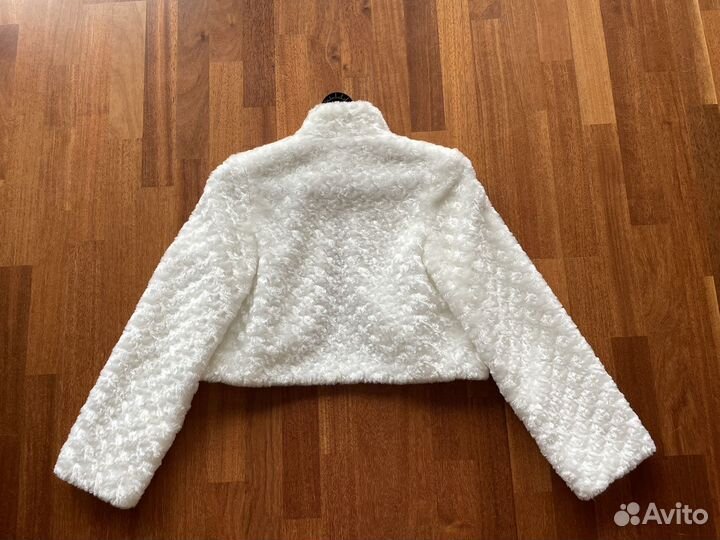 Искусственная шуба белая