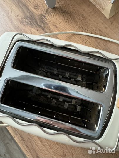 Тостер binatone