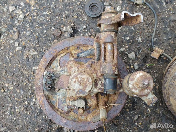 Ступицы передние hyundai accent 2004 года