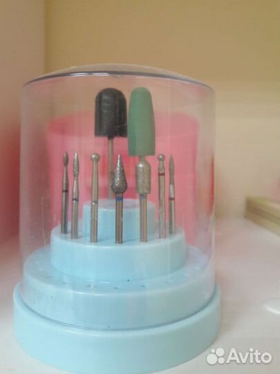 Набор фрез для маникюра с боксом для хранения