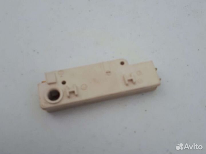 Двигататель стиральной машины,ремень,плата и д.р