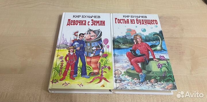 Книги для детей и подростков